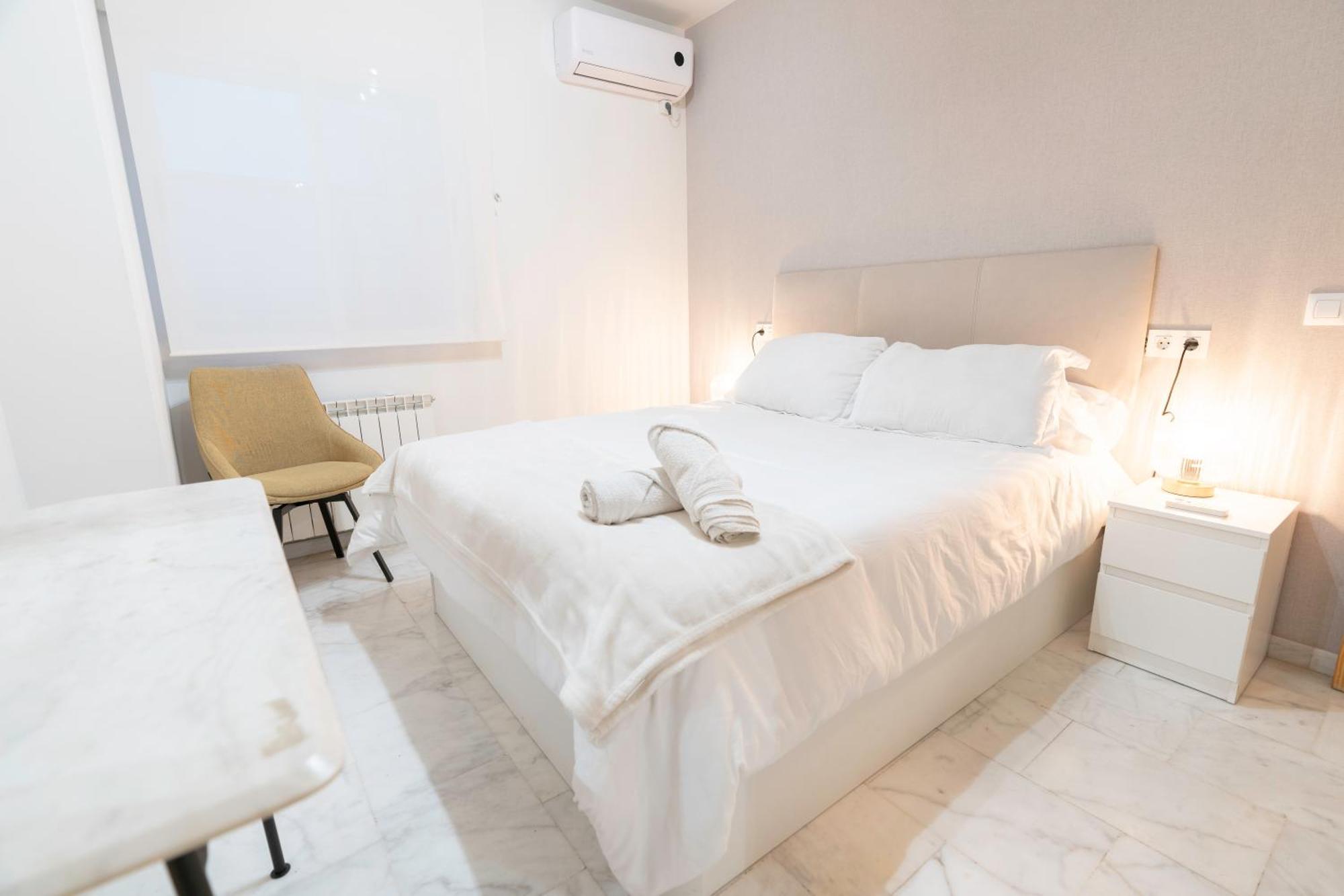 Urban Bliss, Precioso Apartamento A 6 Kms De Granada Centro Churriana de la Vega Eksteriør billede