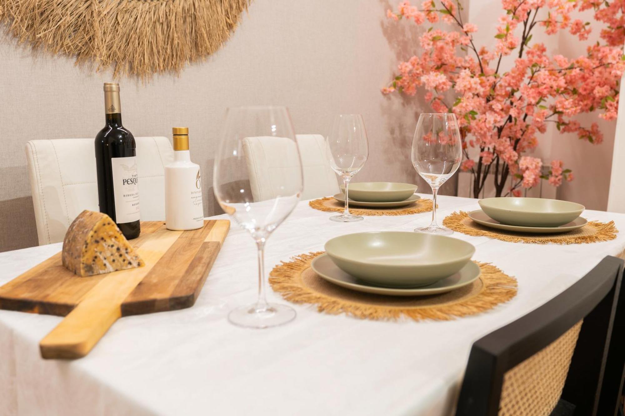 Urban Bliss, Precioso Apartamento A 6 Kms De Granada Centro Churriana de la Vega Eksteriør billede