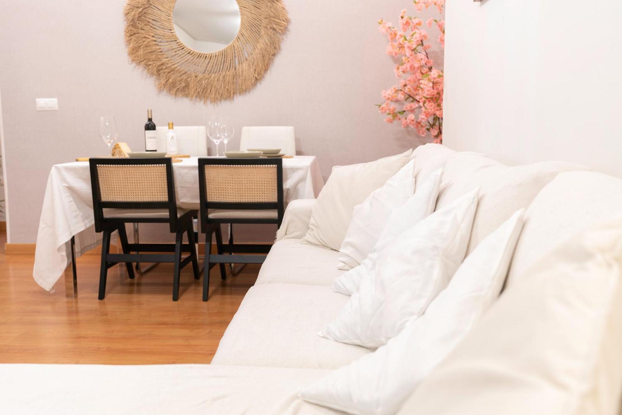 Urban Bliss, Precioso Apartamento A 6 Kms De Granada Centro Churriana de la Vega Eksteriør billede