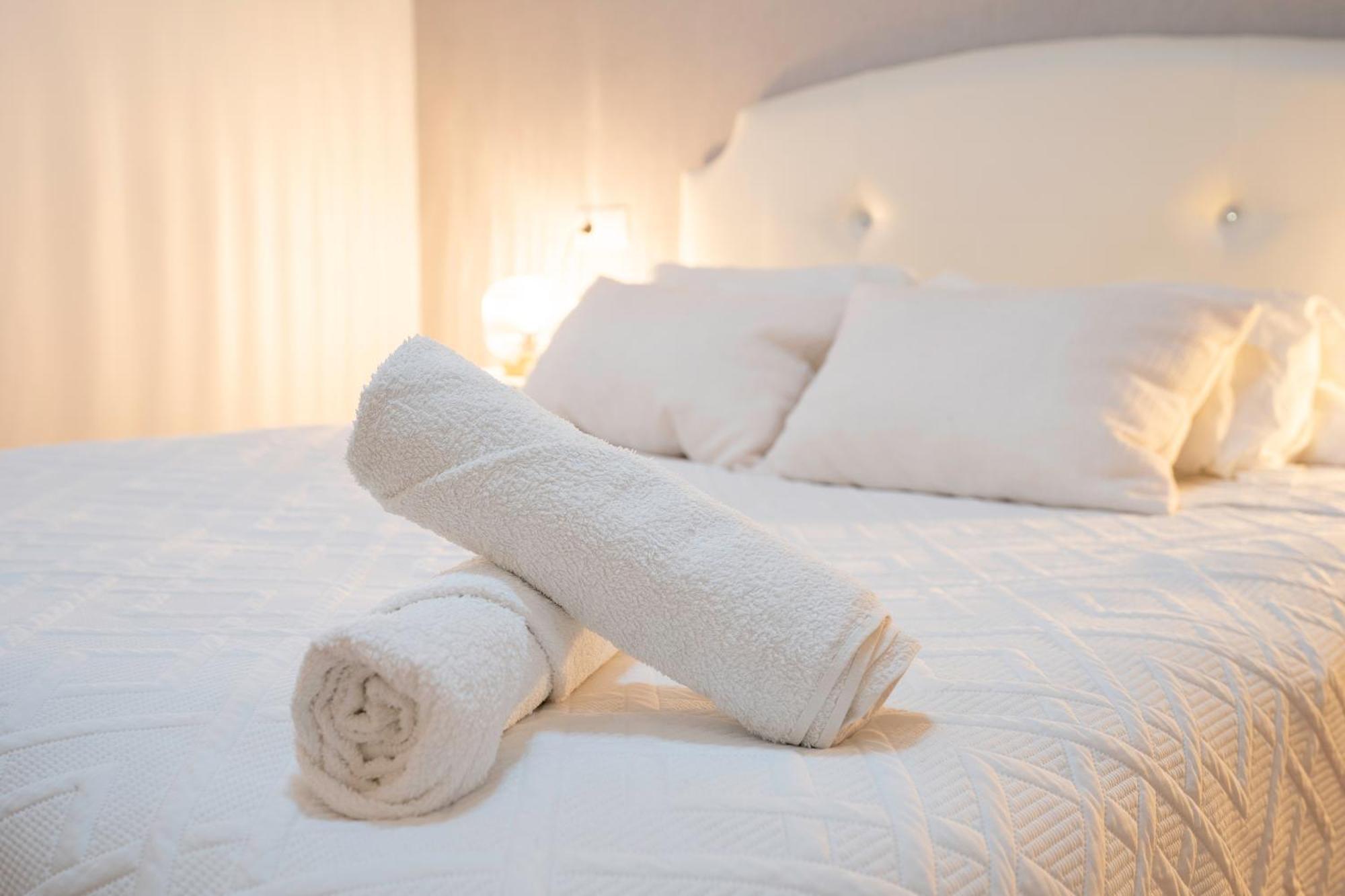 Urban Bliss, Precioso Apartamento A 6 Kms De Granada Centro Churriana de la Vega Eksteriør billede